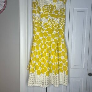 Chic Yellow Floral Dress